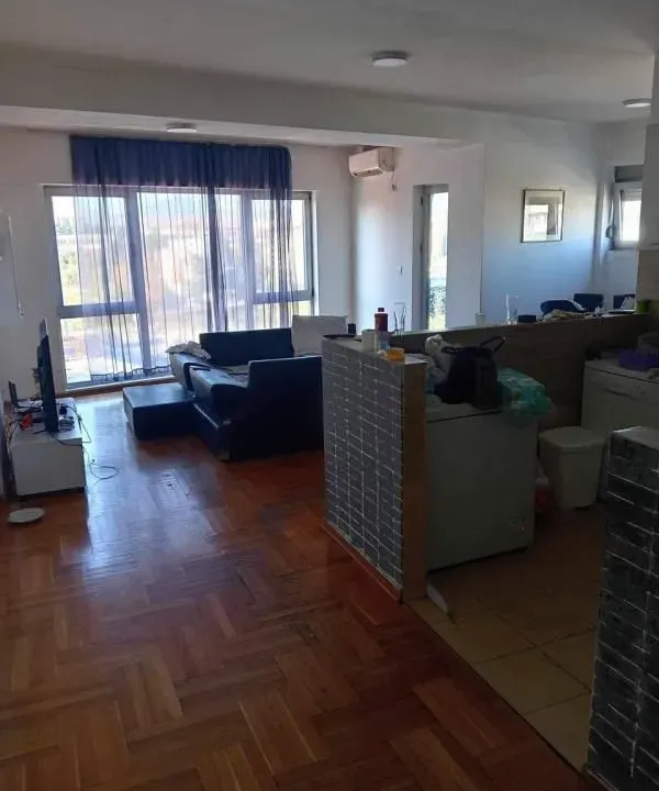 Sale, three bedroom apartment, 93m², Gorica C, Podgorica