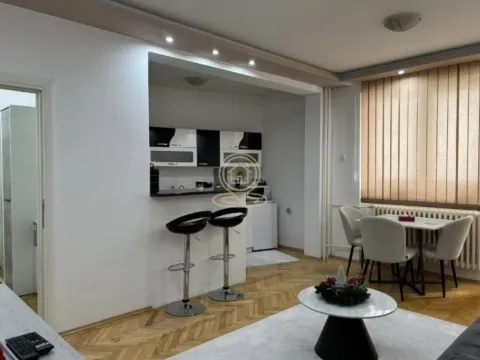 Prodaja, jednosoban stan, 43m², Bulevar Oslobodjenja, Novi Sad Sve Podlokacije - image 2