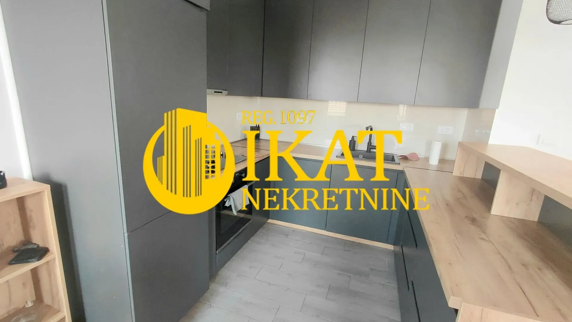 Prodaja, trosoban stan, 86m², Kluz, Zvezdara Sve Podlokacije