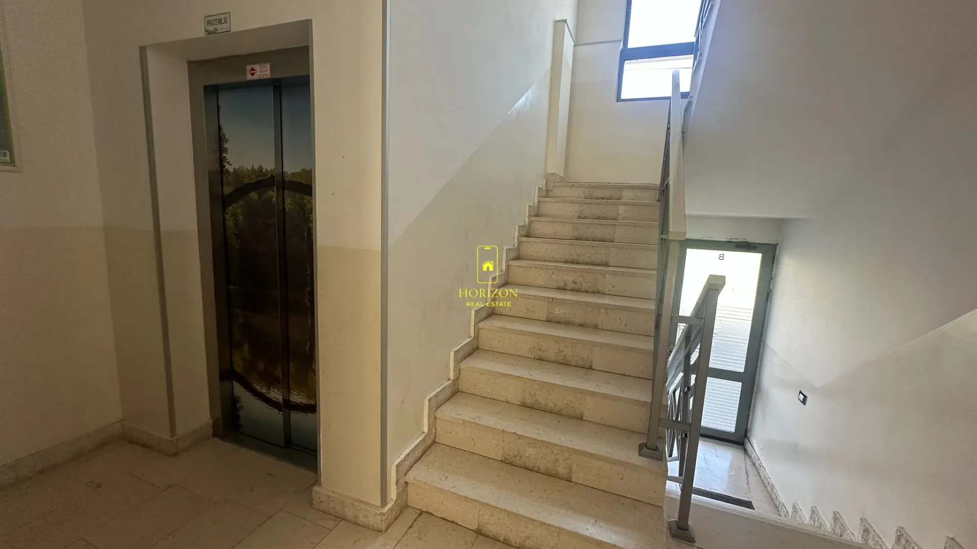 Rent, one bedroom apartment, 35m², Nova Dalmatinska, Podgorica