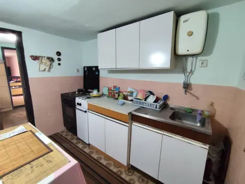 Prodaja, kuća, 114m², Mali Radanovac, Subotica - image 13