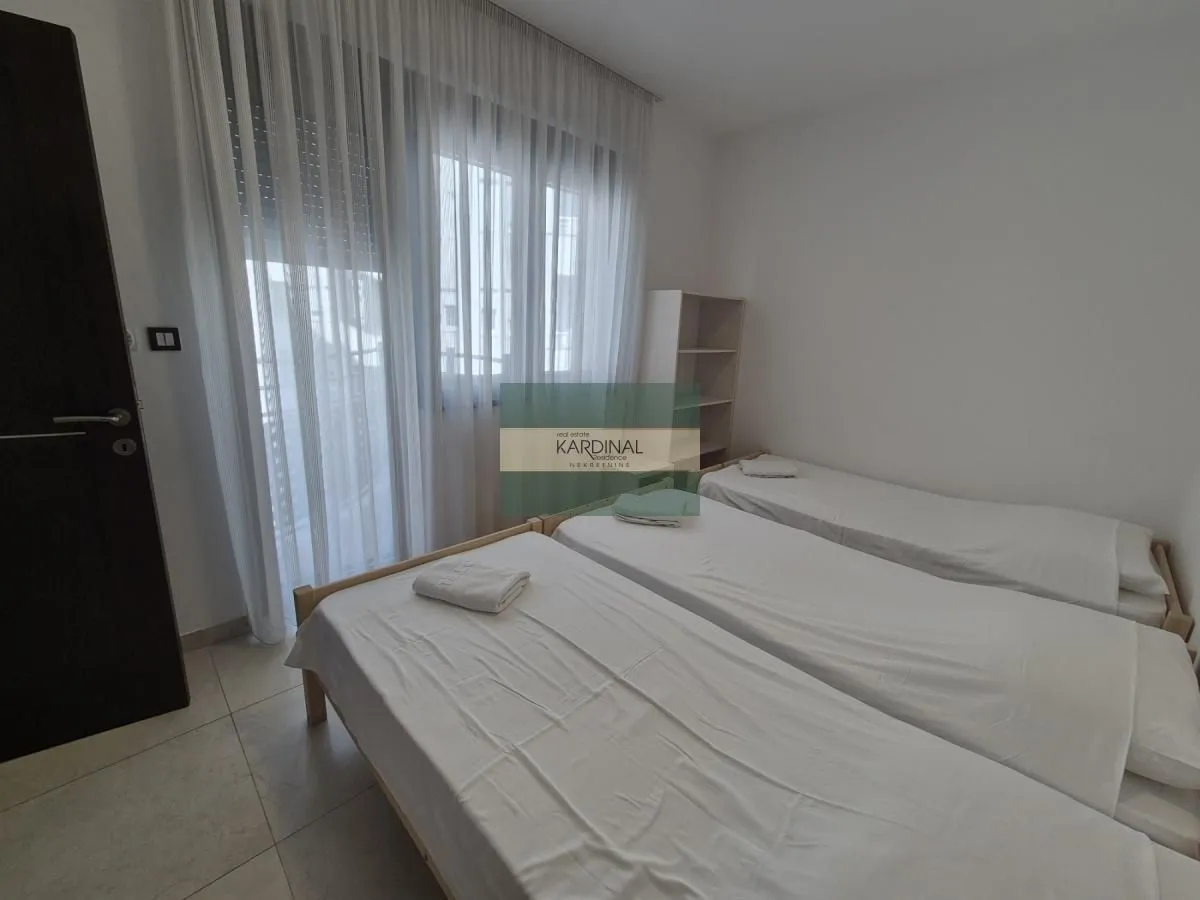 Prodaja, trosoban stan, 72m², Aqua park, Jagodina