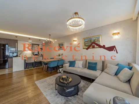 Sale, four bedroom apartment, 115m², Vračar, Šid - image 4