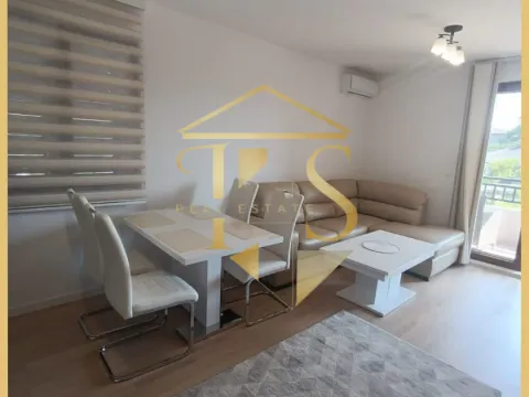 Rent, one bedroom apartment, 50m², Centar, Tivat - image 3