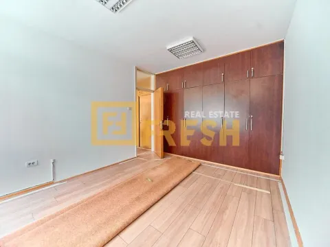 Izdavanje, poslovni prostor, 228m², Preko Morače, Podgorica - image 19