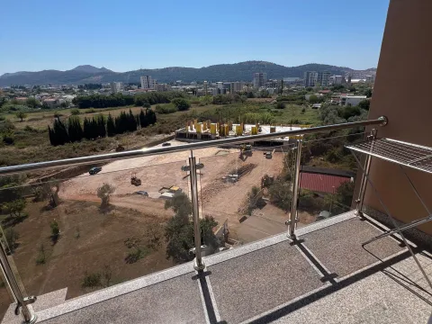 Izdavanje, garsonjera, 30m², Centar, Bar - image 6