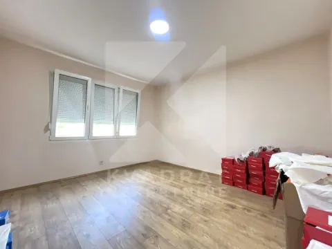 Rent, office space, 90m², Dalmatinska ulica, Podgorica - image 5