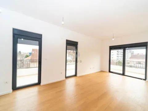 Sale, one bedroom apartment, 70m², Zabjelo, Podgorica - image 4