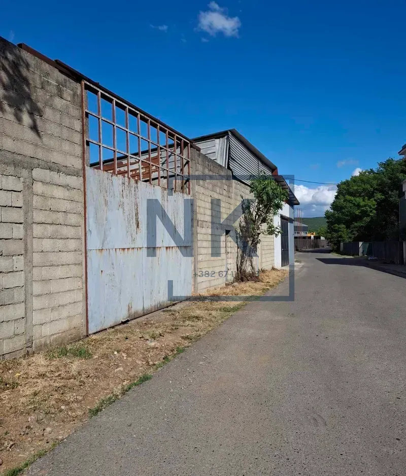Izdavanje, poslovni prostor, 1000m², Mareza, Podgorica