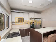 Rent, house, 330m², Zeta, Podgorica - image 4