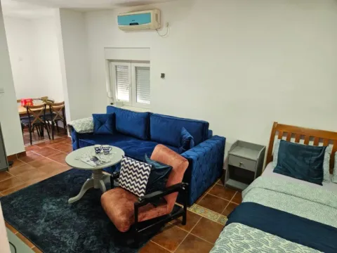 Izdavanje, jednosoban stan, 40m², Nemila, Herceg Novi - image 6