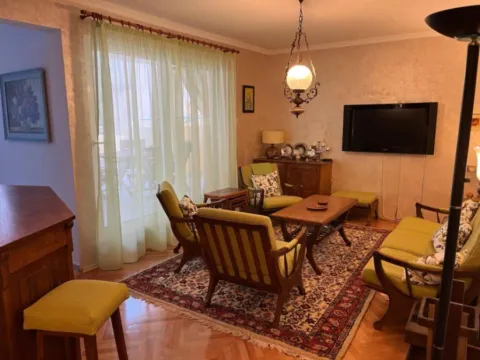 Izdavanje, trosoban stan, 132m², Bar, Crna Gora - image 10