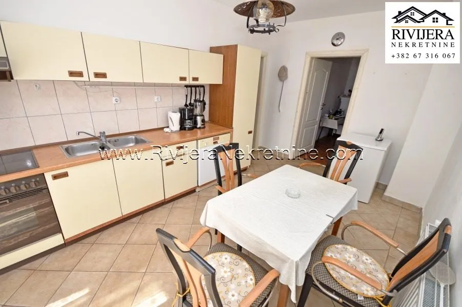 Prodaja, kuća, 199m², Bijela, Herceg Novi