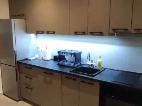 Prodaja, jednosoban stan, 47m², City Kvart, Podgorica - image 2