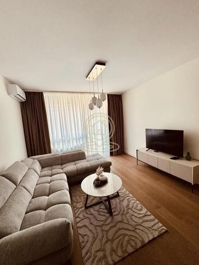 Izdavanje, dvosoban stan, 55m², Savski Venac, Beograd