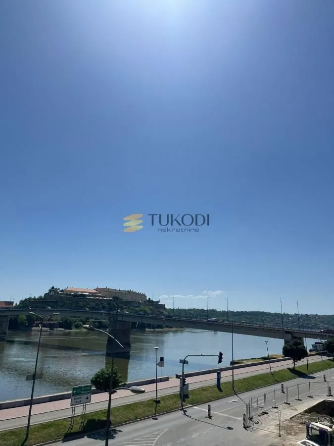 Prodaja, trosoban stan, 91m², Kej, Novi Sad Sve Podlokacije
