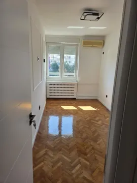 Prodaja, trosoban stan, 64m², Bulevar Oslobodjenja, Novi Sad Sve Podlokacije - image 5