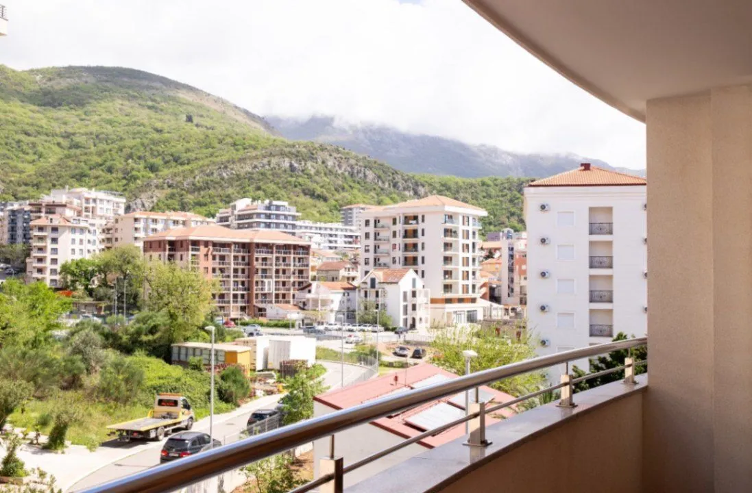 Sale, two bedroom apartment, 89m², Bečići, Budva