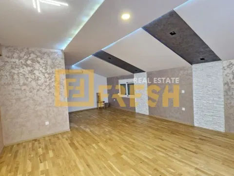 Sale, house, 216m², Danilovgrad, Crna Gora - image 18