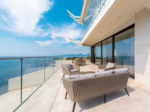 Sale, three bedroom apartment, 182m², Skočiđevojka, Budva - image 32