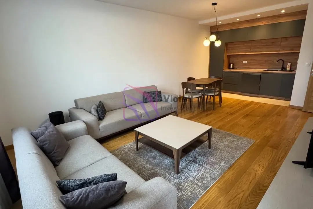 Izdavanje, dvosoban stan, 72m², New City, Podgorica