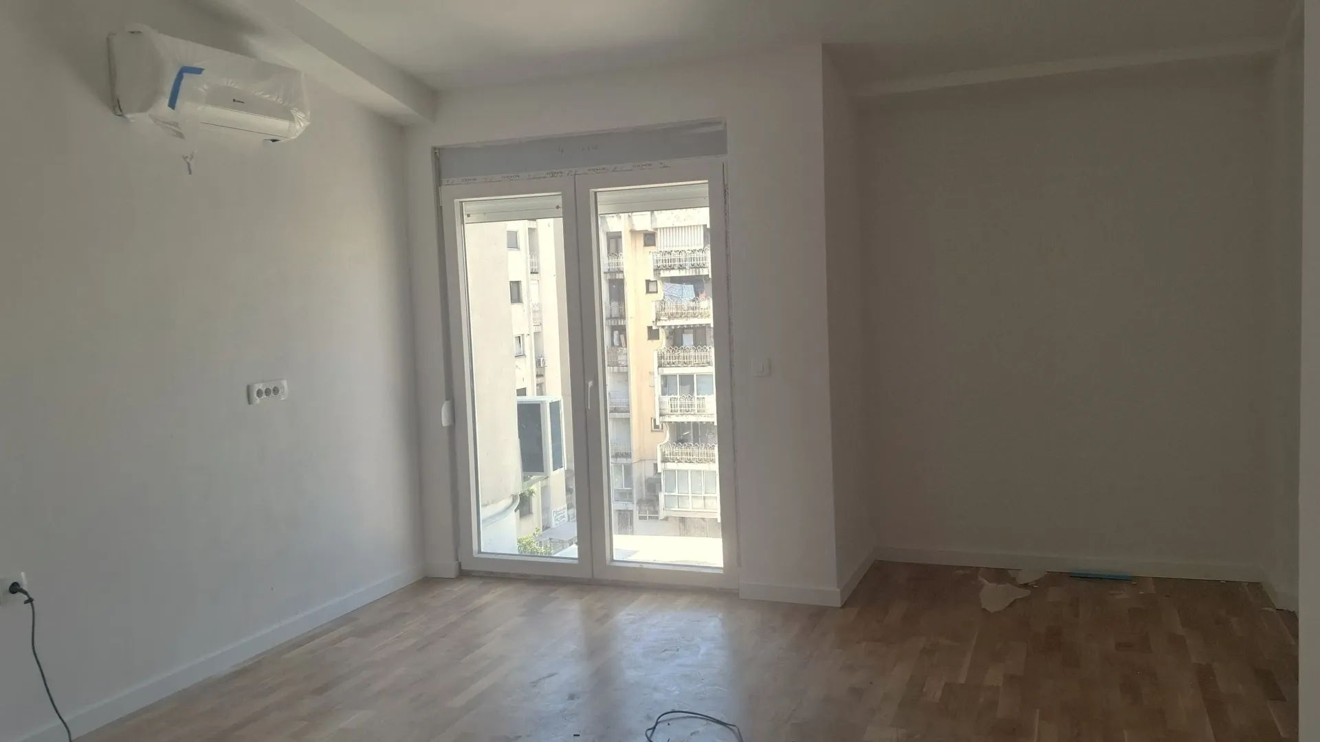 Prodaja, garsonjera, 26m², Centar, Bar