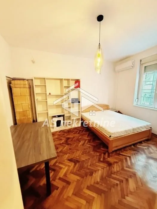 Rent, apartment, 68m², Kalenić Pijaca, Vračar Sve Podlokacije