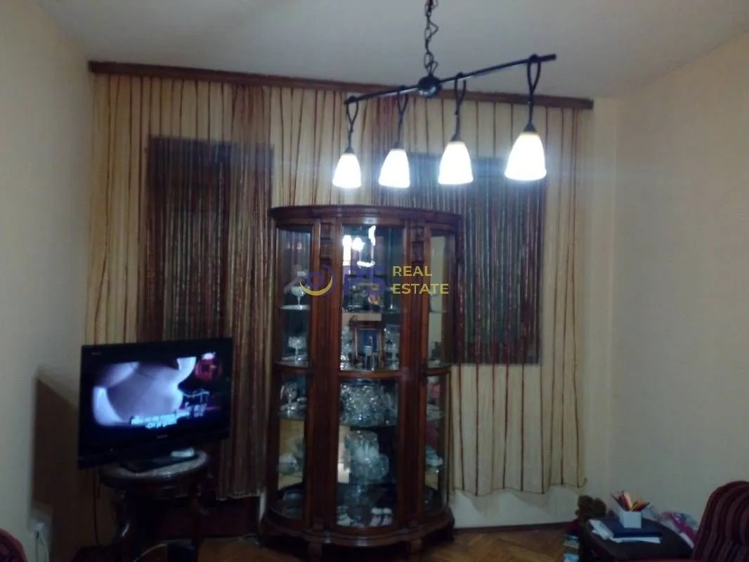 Prodaja, kuća, 350m², Podgorica, Crna Gora
