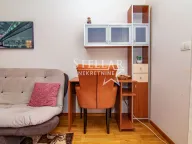 Rent, studio apartment, 30m², City Kvart, Podgorica - image 4