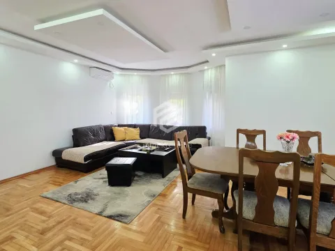 Izdavanje, kuća, 250m², Tuzi, Podgorica - image 6