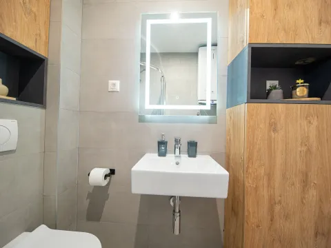 Rent, one bedroom apartment, 45m², Šušanj, Bar - image 14