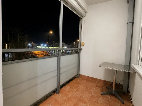 Rent, one bedroom apartment, 40m², Blok 9, Podgorica - image 5