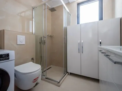 Sale, one bedroom apartment, 46m², Velika Plaža, Ulcinj - image 7