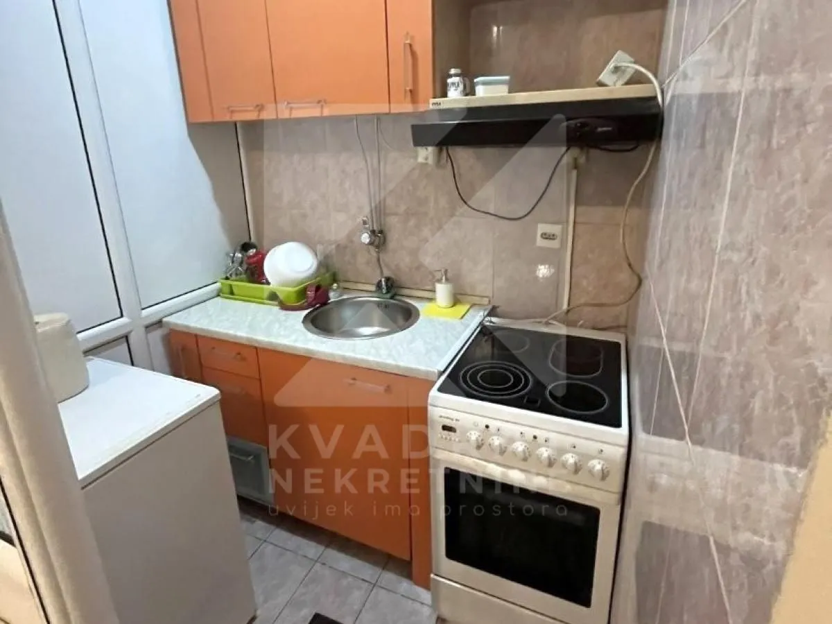 Rent, studio apartment, 35m², Centar, Podgorica