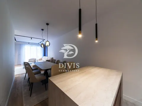 Izdavanje, trosoban stan, 130m², Crveni Krst, Beograd - image 15