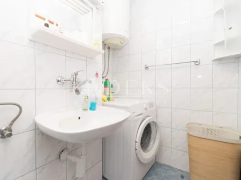 Izdavanje, dvosoban stan, 76m², Stari Aerodrom, Podgorica - image 3