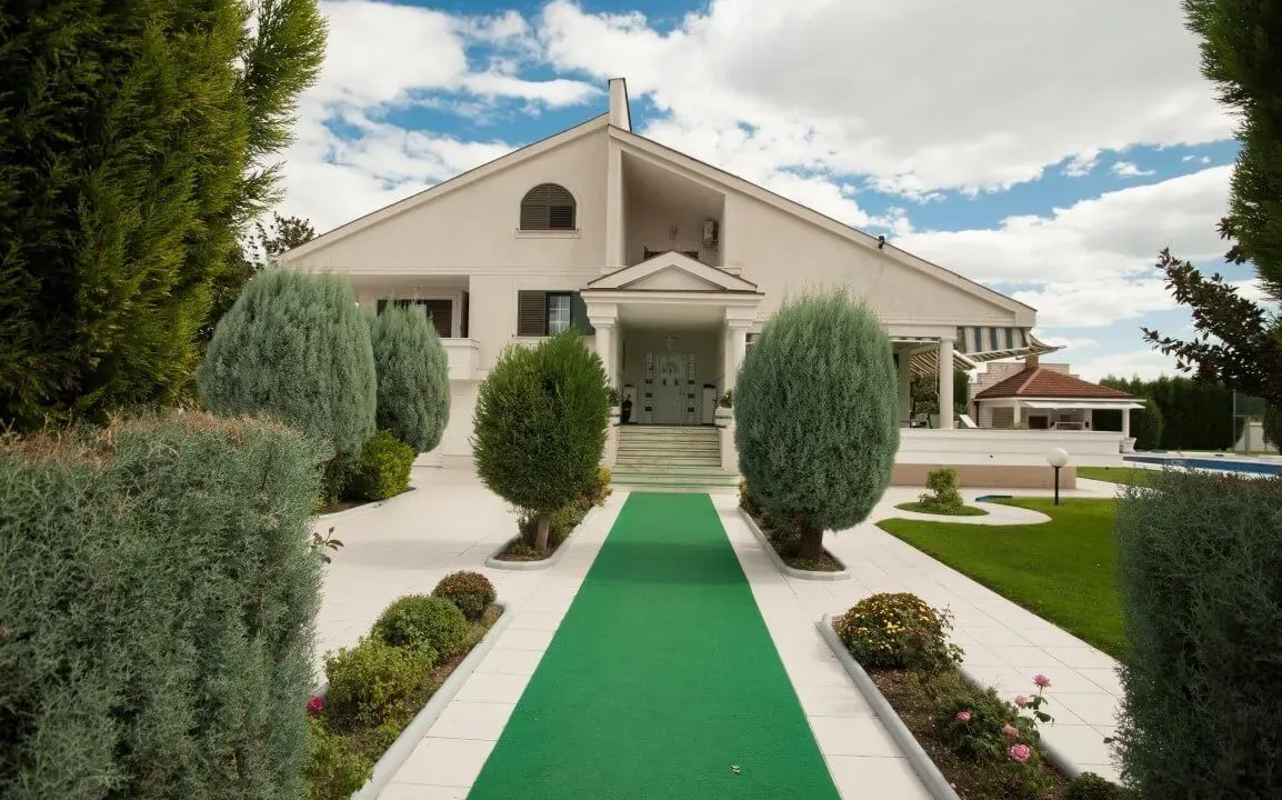 Prodaja, kuća, 930m², Tološi, Podgorica