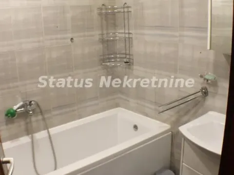 Izdavanje, trosoban stan, 70m², Stari grad, Novi Sad - image 8
