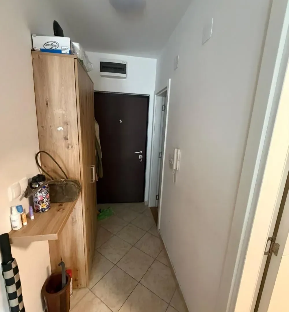 Izdavanje, dvosoban stan, 40m², Vračar Hram, Vračar Sve Podlokacije