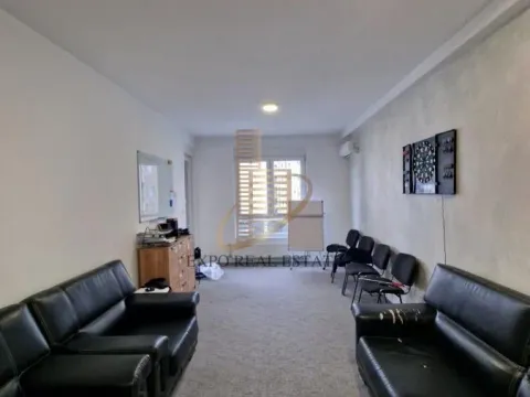 Rent, four bedroom apartment, 90m², Adamovićevo Naselje, Novi Sad Sve Podlokacije