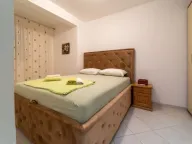 Rent, one bedroom apartment, 48m², Rafailovići, Budva - image 4