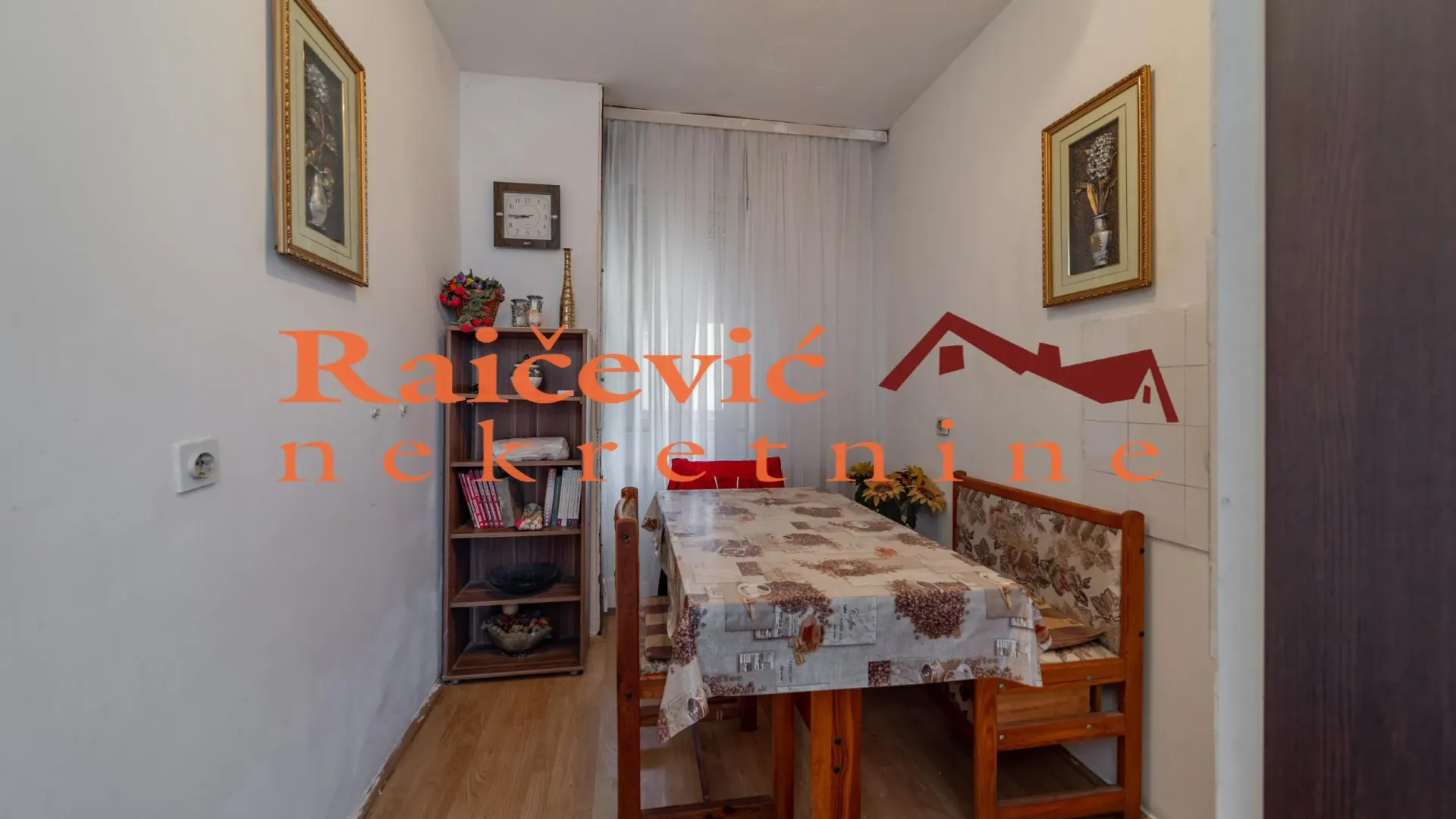 Prodaja, dvosoban stan, 67m², Labudovo Brdo, Beograd