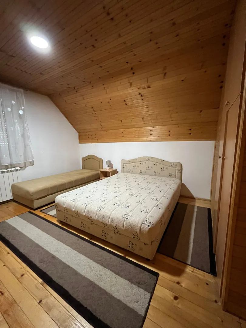 Sale, house, 140m², Centar, Žabljak