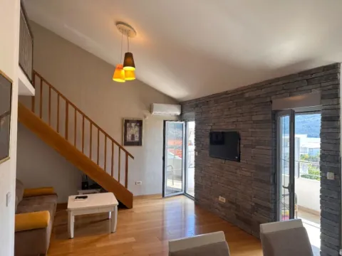 Rent, one bedroom apartment, 61m², Đenovići, Herceg Novi - image 3