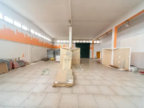 Izdavanje, poslovni prostor, 370m², Tuzi, Podgorica - image 8