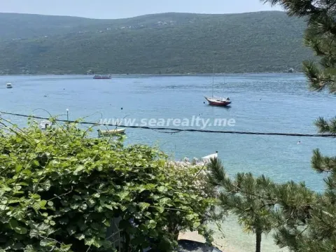 Izdavanje, kuća, 145m², Herceg Novi, Crna Gora - image 9
