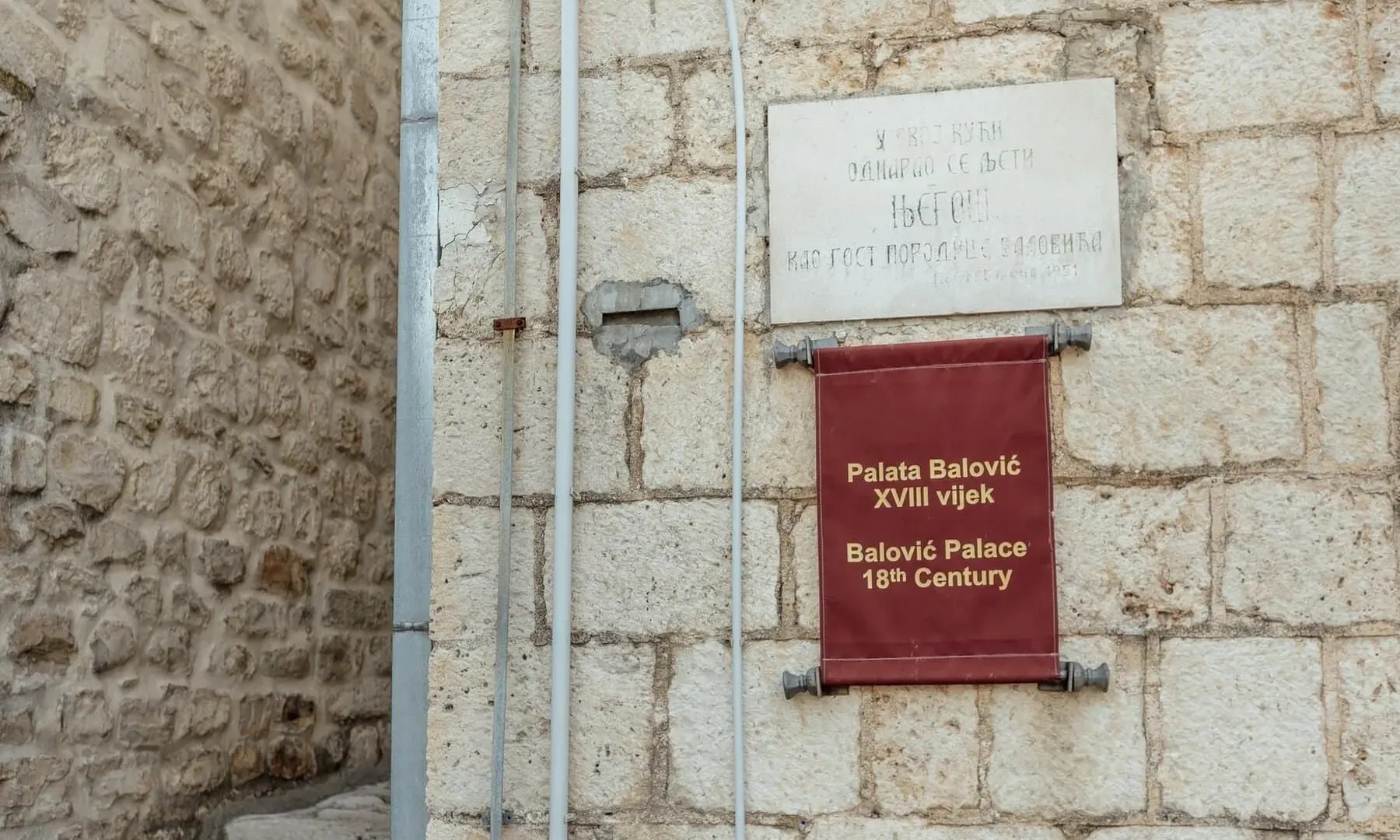 Prodaja, dvosoban stan, 93m², Perast, Kotor