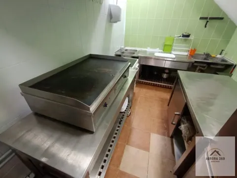 Rent, office space, 85m², Bulevar Oslobodjenja, Novi Sad Sve Podlokacije - image 6