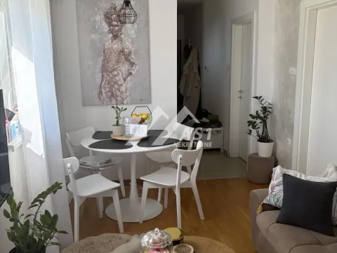 Sale, one bedroom apartment, 35m², Adice, Novi Sad Sve Podlokacije - image 2
