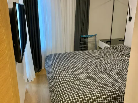 Izdavanje, jednosoban stan, 50m², Centar, Budva - image 10